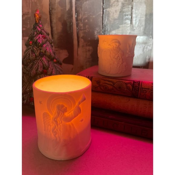 Mikasa Bisque Porcelain Embossed Christmas Candleholders Pair - Picture 6 of 9